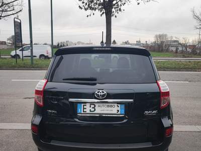 Toyota RAV4 RAV 4 RAV4 Crossport 2.2 D-4D 150 CV Lounge Nero usata Torino