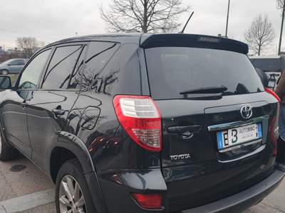Toyota RAV4 RAV 4 RAV4 Crossport 2.2 D-4D 150 CV Lounge Nero usata Torino