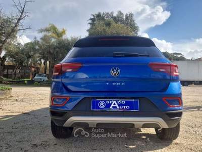 Volkswagen T-Roc T-Roc I 2022 2.0 tdi Style 115cv Blu/Azzurro usata Ladispoli