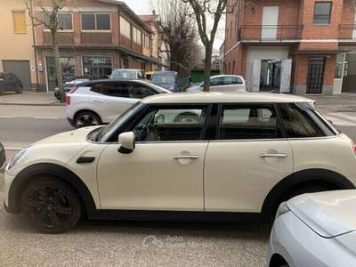 MINI 1.5 Cooper D Hype 5 1.5 Cooper Beige usata Sassuolo