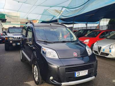 Fiat QUBO 95 CV Trekking Nero usata Torino
