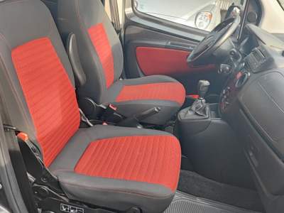 Fiat QUBO 95 CV Trekking Nero usata Torino