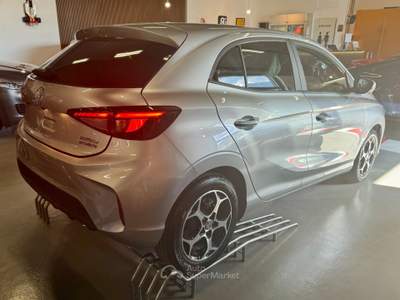MG3 Hybrid+ Luxury Argento usata Castellammare di Stabia