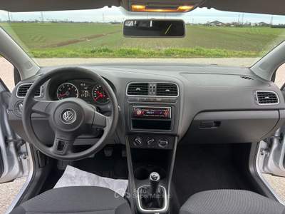 Volkswagen Polo VOLKSWAGEN POLO 1.4 NEOPATENTATI Grigio usata Cameri