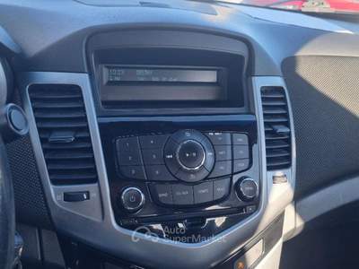 Chevrolet Cruze 1.8 5 porte LT GPL Nero usata Savona