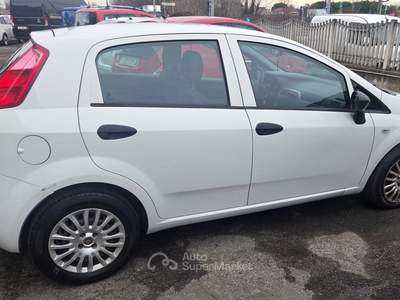 Fiat Grande Punto Ideale per neopatentati usata La Loggia