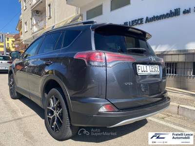 Toyota RAV4  2.0 d-4d Lounge 2wd mt Grigio usata Cassano allo Ionio