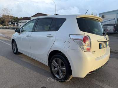 Toyota Verso  1.6 D-4D Style 7 posti Bianco usata Follonica
