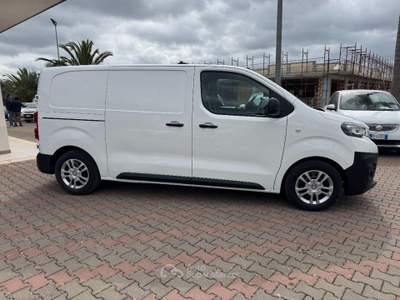 Peugeot Expert Furgone 3 Posti 1.6 HDI 115CV  Bianco usata San Michele Salentino