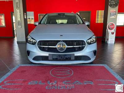 Mercedes-Benz Classe B B 200 d Automatic Executive Argento usata Isernia
