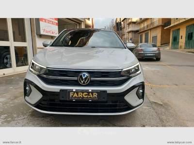 Volkswagen Taigo Taigo 1.0 TSI 110 CV DSG R-Line Bianco usata Barrafranca