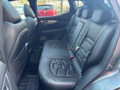 Nissan Qashqai 1.5 dci Tekna+ 115cv dct Grigio usata Cernusco sul Naviglio