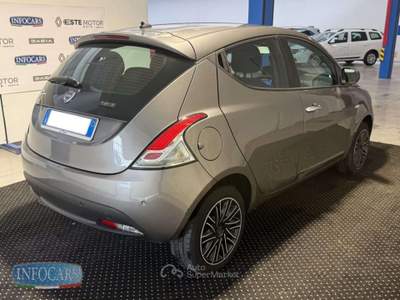Lancia Ypsilon 1.0 FireFly Hybrid Ecochic Gold - PROMO Grigio usata Este