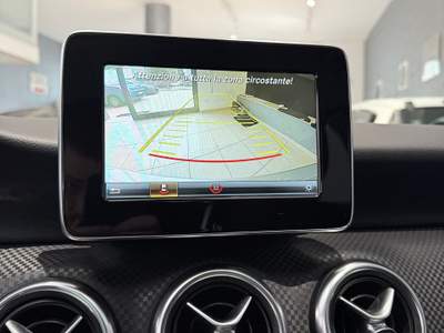 Mercedes-Benz Classe A A 180 d Executive fari full-LED navi retrocamera Grigio usata ALTAMURA