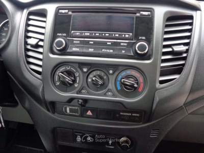 Mitsubishi L200 FULLBACK 2.4 DI 150CV Cabina Estesa SX 4x4 Bianco usata Tolentino