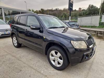 Suzuki Grand Vitara 1.9 DDiS Evolution+ 4WD 5p. usata Polistena