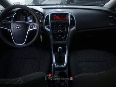 Opel Astra Opel Astra 1.7 CDTI 110CV Sports Tourer Cosmo Unicopropietario Argento usata Torino