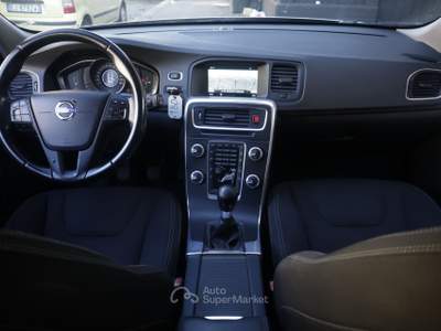 Volvo V60 V60 D2 Business Unicoproprietario Grigio usata Torino