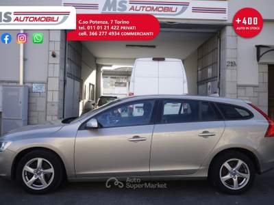 Volvo V60 V60 D2 Business Unicoproprietario Grigio usata Torino