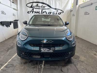 Fiat 600 600 Hybrid DCT MHEV La Prima TUA DA 249,00 AL MESE Blu/Azzurro usata San Giuseppe Vesuviano