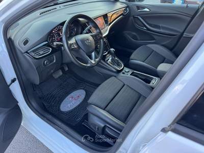Opel Astra 1.5 CDTI 122 CV S&S Sports Tourer Business Elegance Bianco usata San Giuseppe Vesuviano