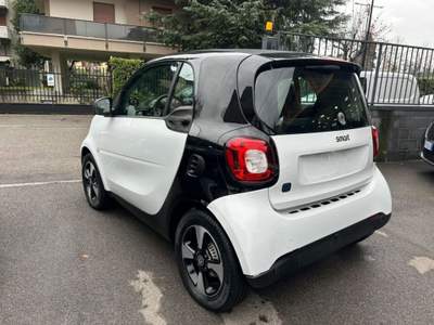 Smart ForTwo EQ Passion (4,6KW) Bianco usata Cinisello Balsamo
