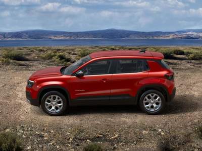 Jeep Avenger Altitude 1.2 Turbo GPL Rosso usata MODENA