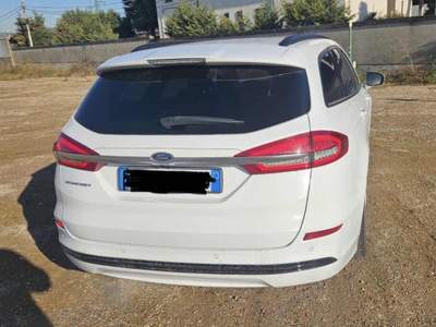 Ford Mondeo 2.0 EcoBlue 150 CV S&S aut. SW ST Line Bianco usata SARONNO