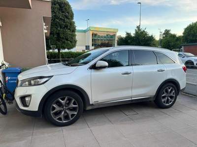 Kia Sorento 2.2 CRDi 4x4 Tetto+C.Automatico Bianco usata Carpi