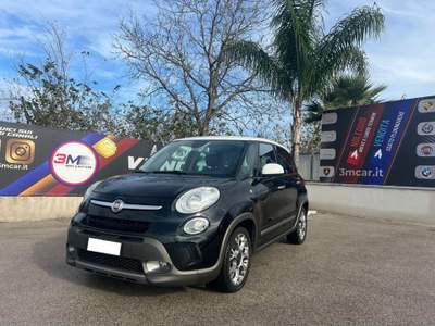 Fiat 500L 1.6 Multijet 120 CV Trekking Nero usata Nola
