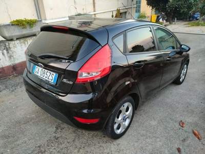 Ford Fiesta Ikon 1.4 TDCi 70CV 5 porte Nero usata SAN GIORGIO A LIRI