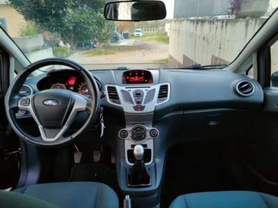 Ford Fiesta Ikon 1.4 TDCi 70CV 5 porte Nero usata SAN GIORGIO A LIRI
