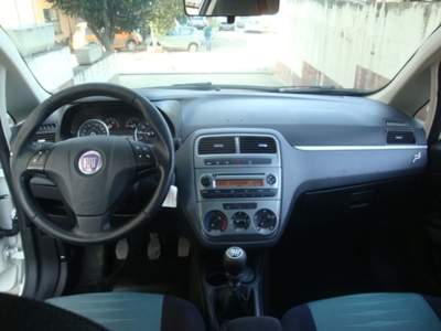 Fiat Grande Punto 1.3MJT 4 POSTI N1 Bianco usata SAN GIORGIO A LIRI