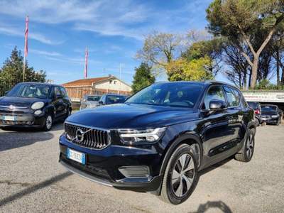 Volvo XC40 T4 Recharge Plug-in Hybrid Inscription Expression Nero usata Roma