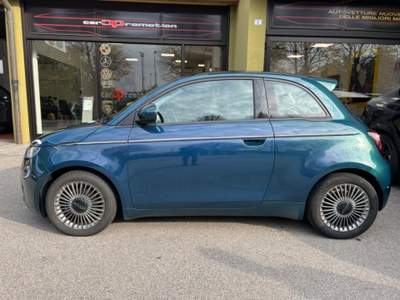 Fiat 500 42 kWh Verde usata Cantù