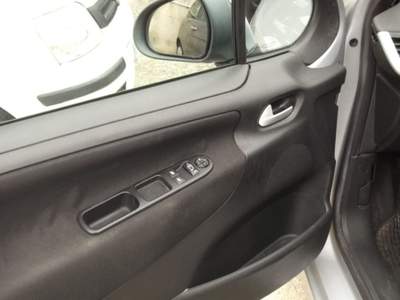 Peugeot 207 Plus 1.4 8V 75CV 5p. ECO GPL Argento usata Monteforte Irpino