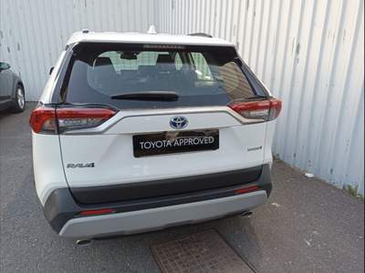 Toyota RAV4 RAV4 2.5 HV  E-CVT 2WD Active Bianco usata Catania
