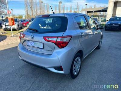 Toyota Yaris 1.5 hybrid Cool Argento usata Faenza