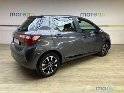 Toyota Yaris 1.5 hybrid Active Grigio usata Faenza