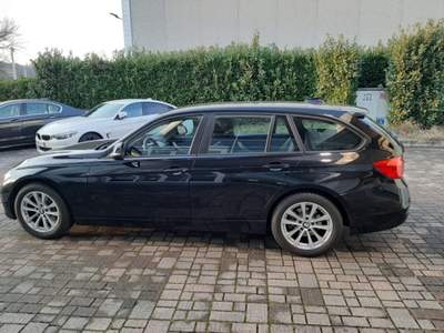 BMW Serie 3 320d d Touring Business Advantage Nero usata Mariano Comense