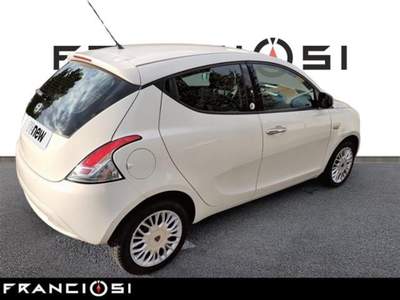 Lancia Ypsilon 5 Porte 1.2 Ecochic 69cv Platinum Bianco usata Mirandola
