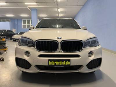 BMW X5 xDrive30d 249CV M-Sport Bianco usata Bassano del Grappa