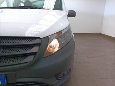 Mercedes-Benz Vito 2.0 114 CDI PL Tourer Pro Extra-Long Bianco usata Magenta