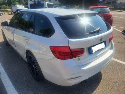 BMW Serie 3 330dA dA Touring Sport Bianco usata Bovisio Masciago