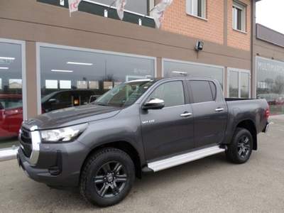 Toyota Hilux 2.8 D-4D A/T 4WD 48V 4 porte Double Cab Executive Bronzo usata Scandiano