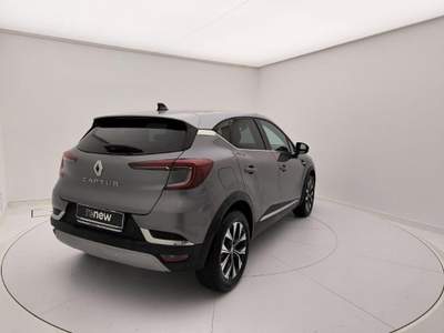 Renault Captur TCe 90 CV Techno Grigio usata San Martino Siccomario