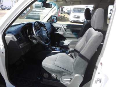 Mitsubishi Pajero 3.2 DI-D 16V aut. 3p. Final Edition Bianco usata Castelnuovo Rangone