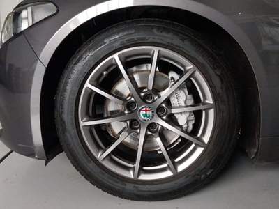 Alfa Romeo Giulia 2.2 Turbodiesel 150 CV Grigio usata Occhiobello