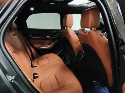 Jaguar F-Pace 2.0 PHEV 404 CV AWD R-Dynamic Black IVA ESPOSTA Nero usata Novara