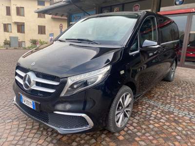 Mercedes-Benz Classe V d Automatic 4Matic Premium Compact IVA COMPRESA Nero usata Costa Volpino Mercedes-Benz Classe V d Automatic 4Matic Premium Compact IVA COMPRESA Nero usata Costa Volpino
